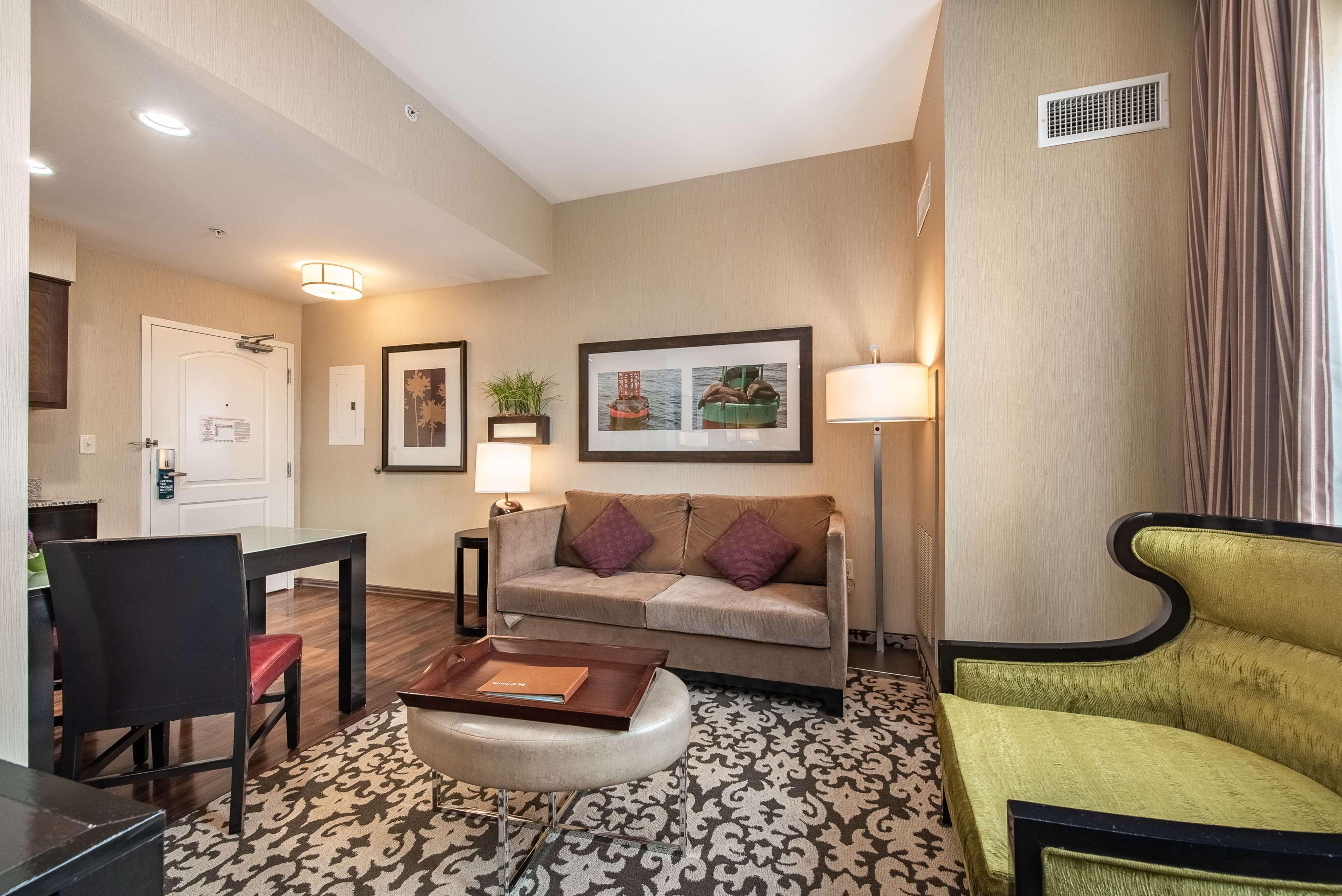 Homewood By Hilton Oxnard/camarillo 3*