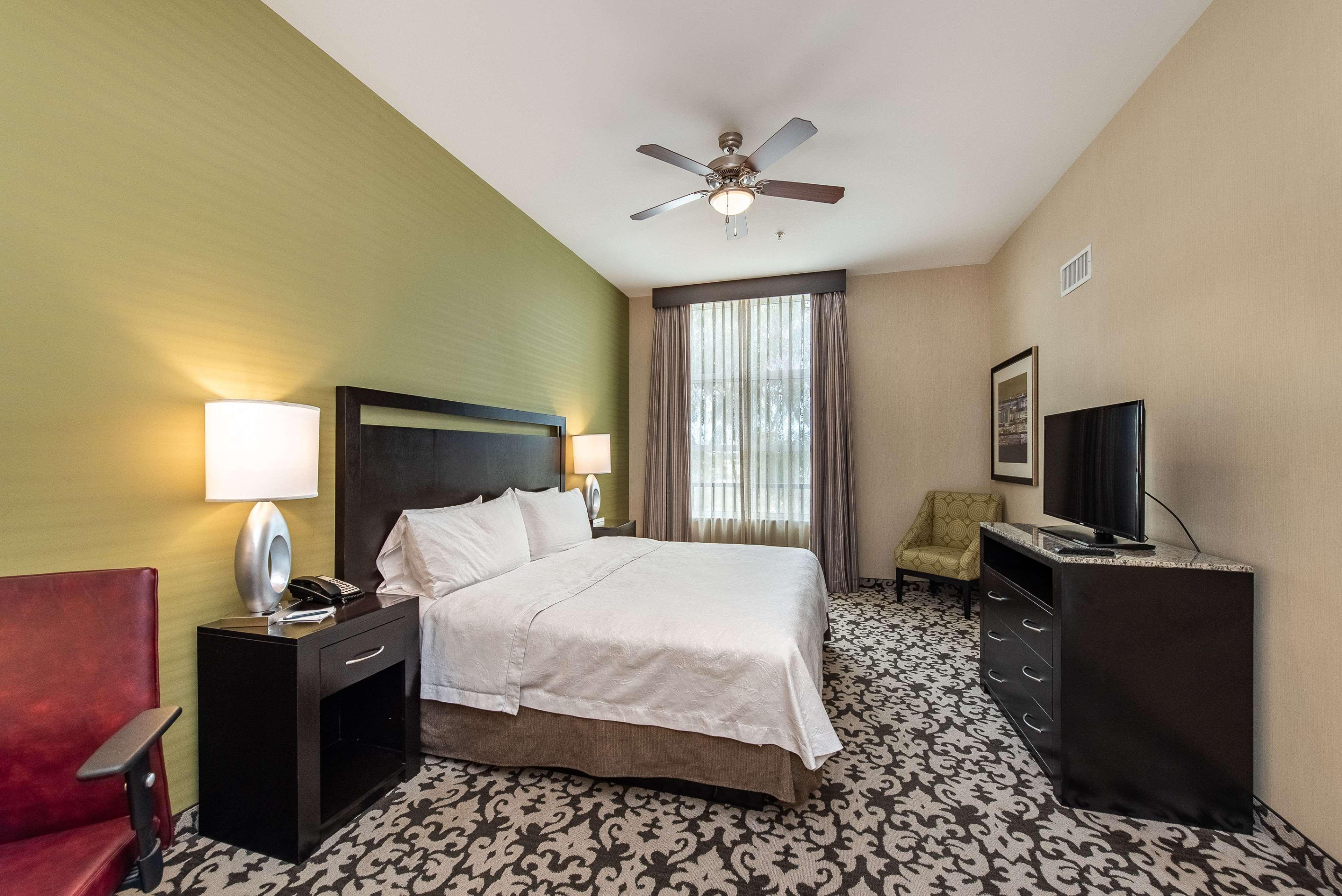 Hotel Homewood By Hilton Oxnard/camarillo 3*