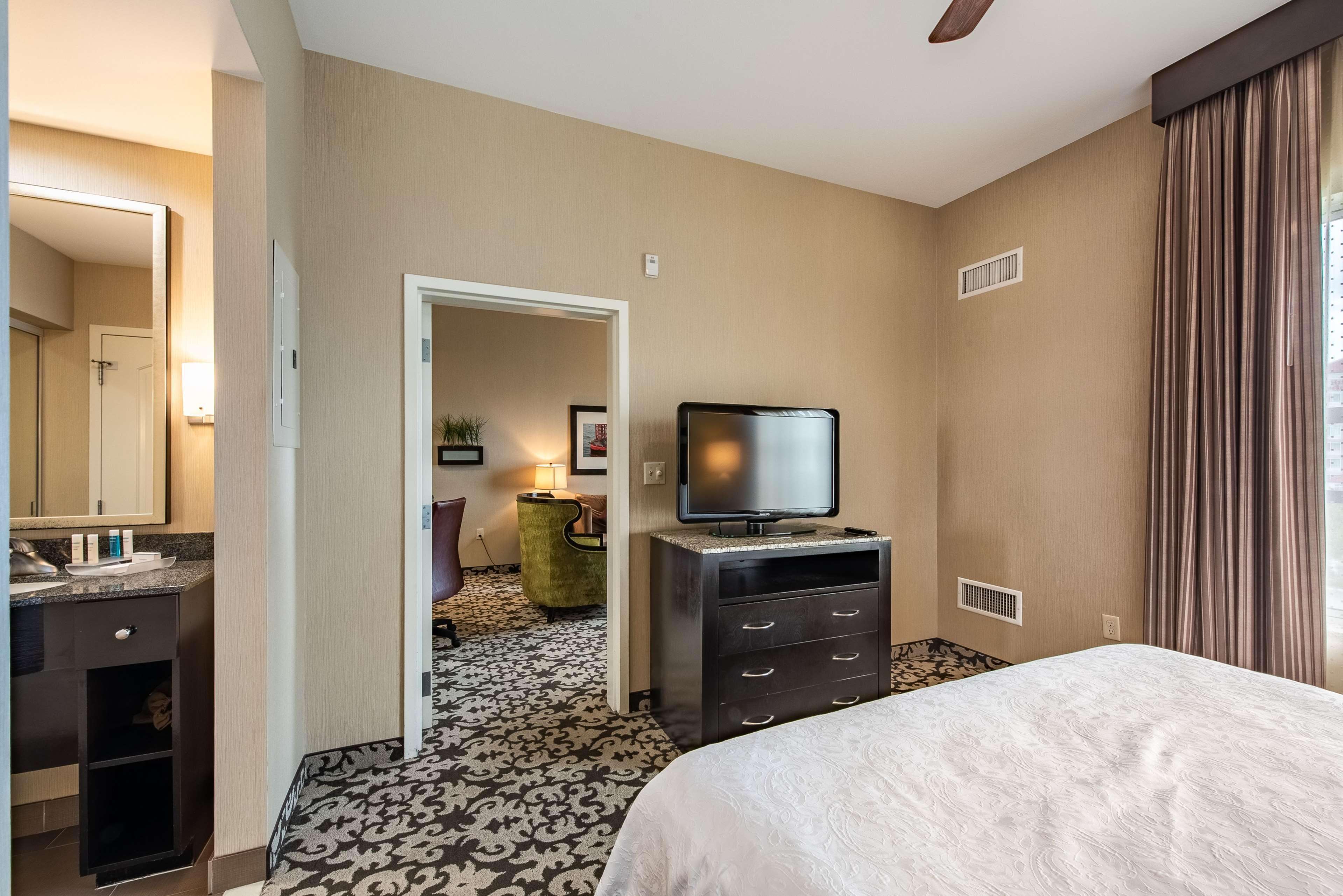 Hotel Homewood By Hilton Oxnard/camarillo 3*